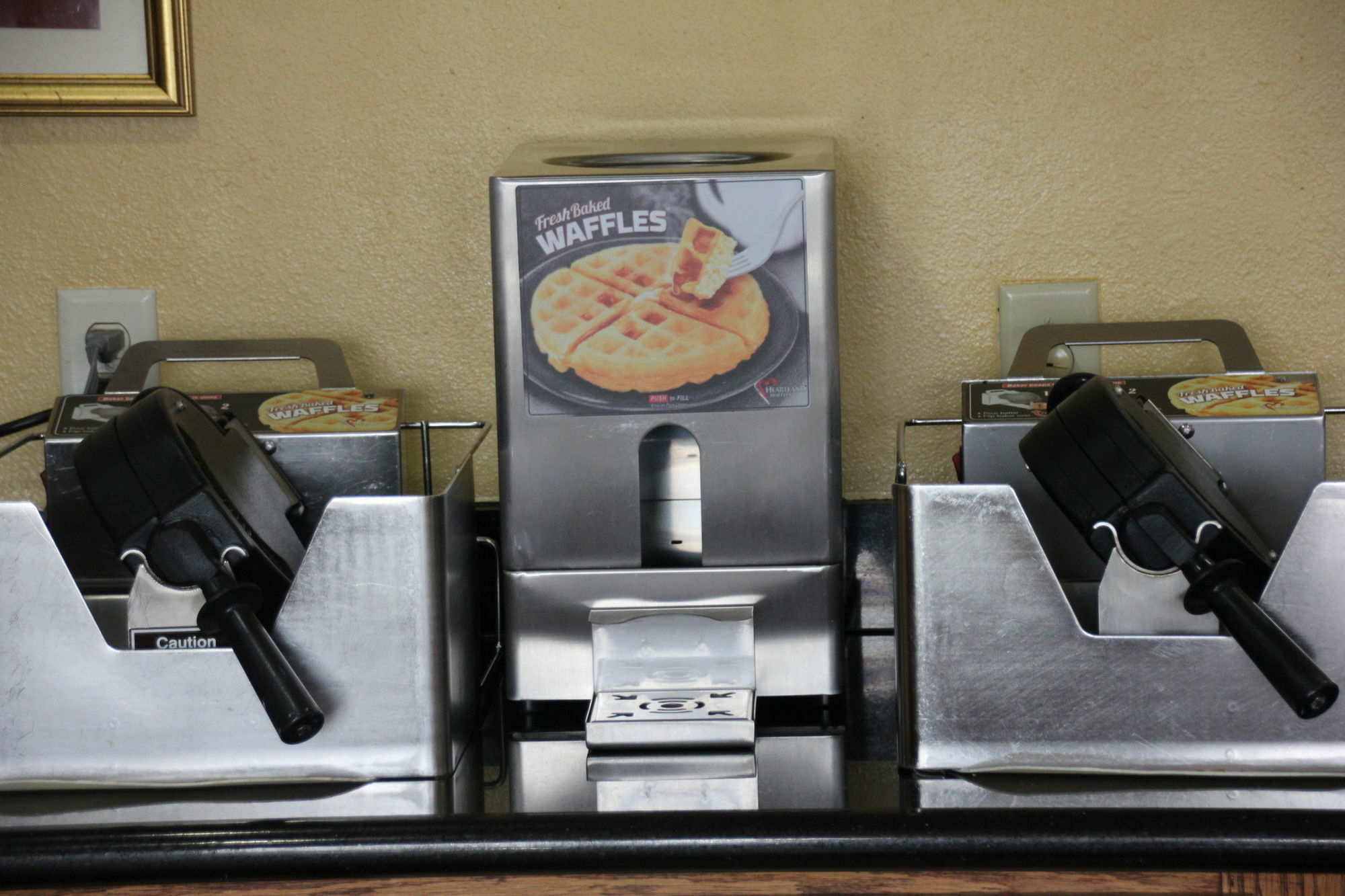 Econo Lodge Inn&Suites Des Moines - Merle Hay Rd Extérieur photo
